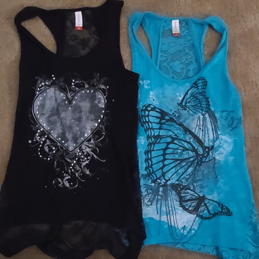 MOVING SALE! PRICE FOR TWO Summer tank tops woman's size medium